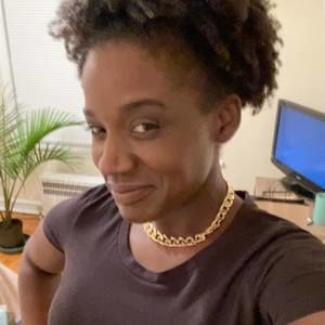 Meet your Posher, Lauren